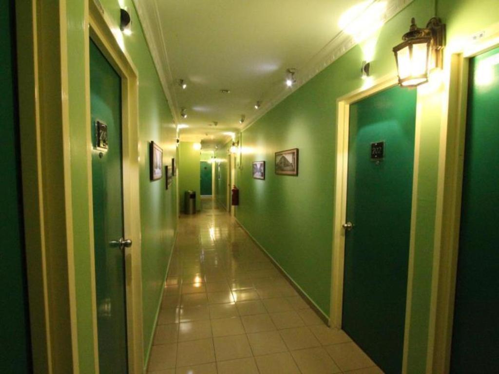 Hotel Station 18 Іпох Екстер'єр фото